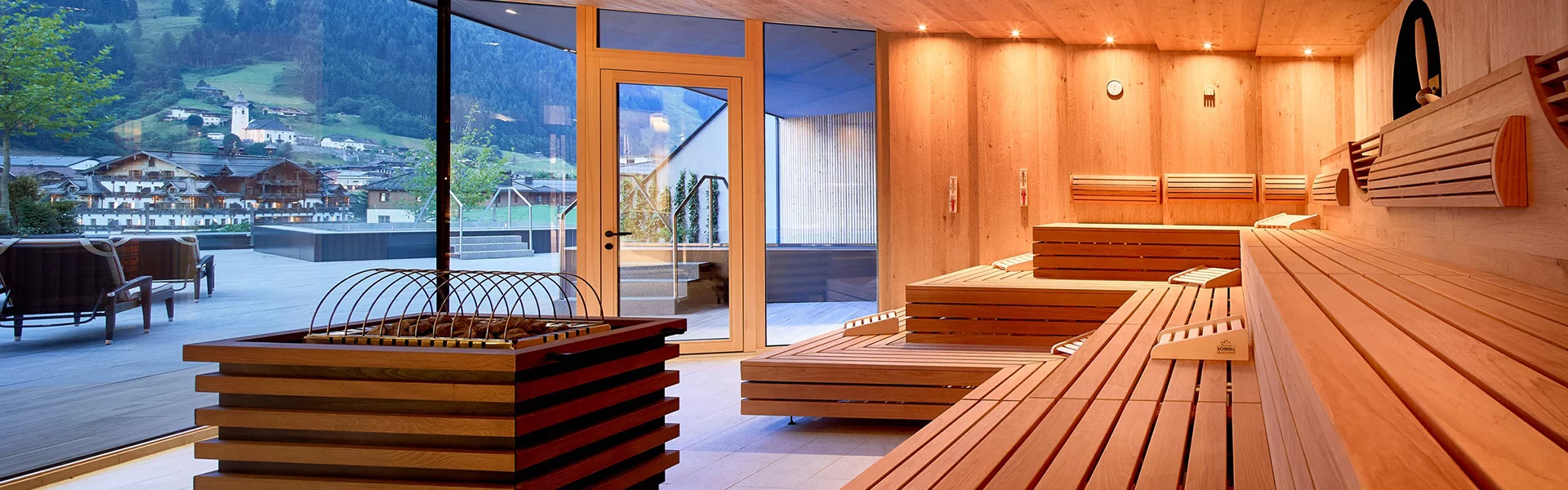 Edelweiss Salzburg Mountain Resort | Finnische Sauna Salzburg Credit: Michael Huber