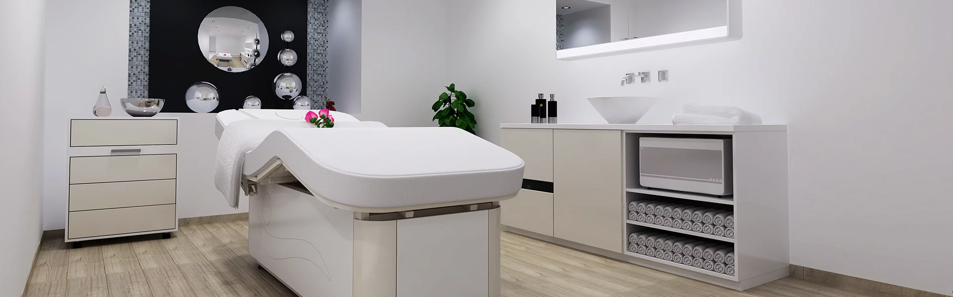 Kurland Massage- und Kosmetikliegen